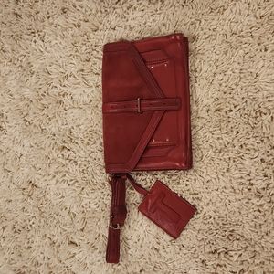 Authentic Tory Burch clutch purse wristlet